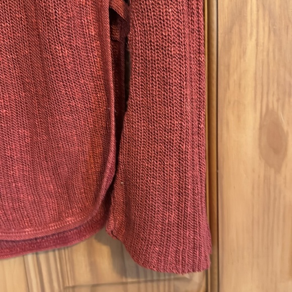 Great condition Express light weight sweater. Perfect for fall - Picture 3 of 8